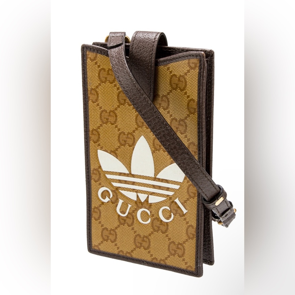 Gucci x Adidas phone/card crossbody